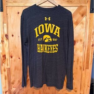 Men’s Iowa Hawkeyes Long Sleeve Tee Under Armour